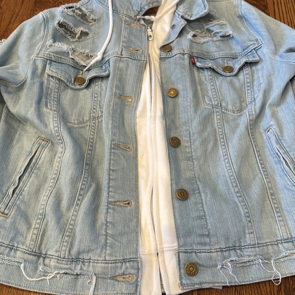 Levi's Light Wash Michigan Denim Jacket with Hoodie Size Large - Picture 3 of 8